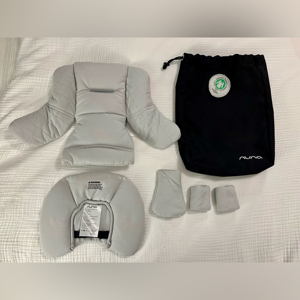 Organic Nuna Infant Car Seat Insert Set in Gray
